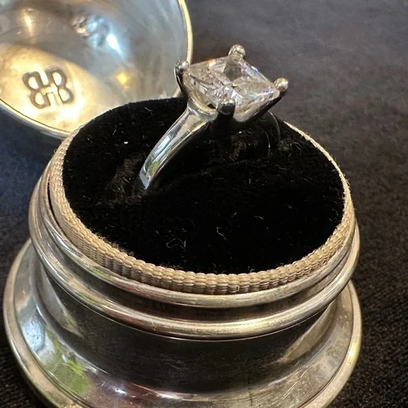 Metalsmiths 925 Cubic ring - Picture 2 of 5